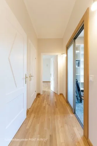 Pārdod dzīvokli, Baznīcas iela 13, Rīga, Labais krasts, Centrs / 300 000 € 16
