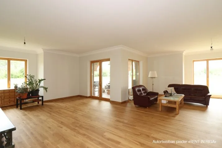 Pārdod māju, Juglas Pērle 1, Salaspils novads, Salaspils pagasts / 399 000 € 9