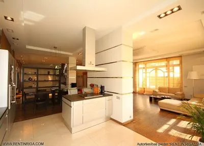 Pārdod māju, Vidus prospekts 42, Jūrmala, Bulduri / 2 300 000 € 9