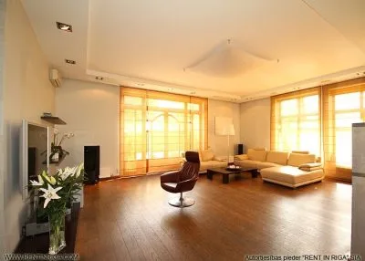 Pārdod māju, Vidus prospekts 42, Jūrmala, Bulduri / 2 300 000 € 12