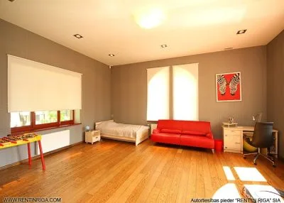 Pārdod māju, Vidus prospekts 42, Jūrmala, Bulduri / 2 300 000 € 24