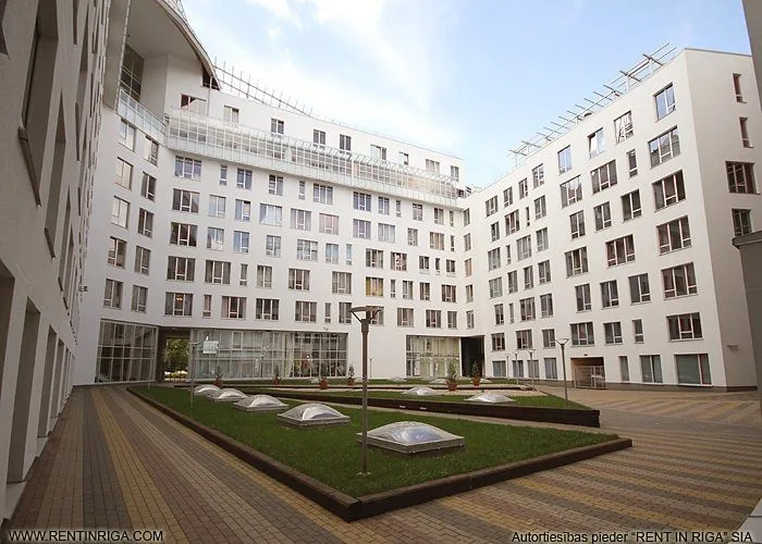 Izīrē dzīvokli, Republikas laukums iela 3, Rīga, Labais krasts, Vecrīga / 1 500 € 22
