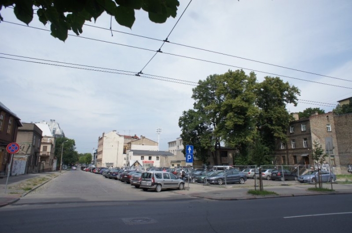 Valdemāra iela 47 1