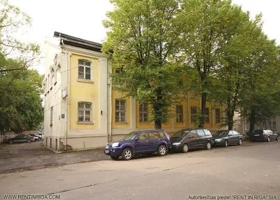 Izīrē māju, Visvalža iela 6, Rīga, Centrs / 14520 € 2