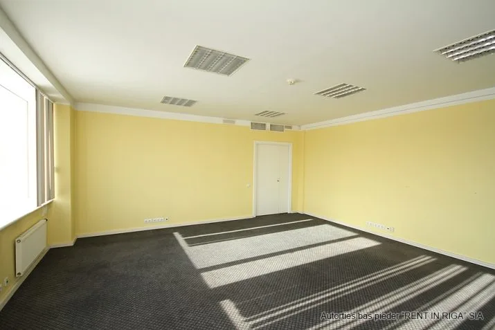 Office For Rent, Ulmaņa gatve 2, Rīga, Kreisais krasts, Torņkalns / 248 € 2