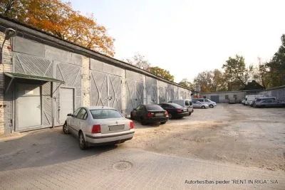 Izīrē noliktavu, Rītupes iela 8/12, Rīga, Labais krasts, Krasta masīvs / 320 € 1