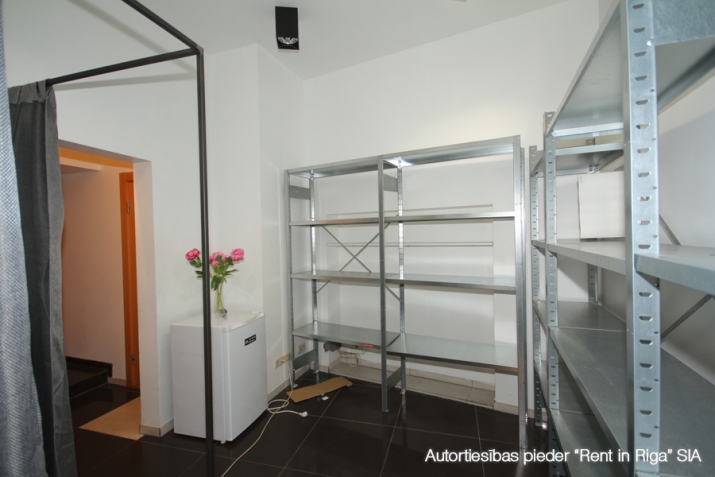 Izīrē tirdzniecības telpas, Audēju iela 3, Rīga, Labais krasts, Vecrīga / 2 500 € 6