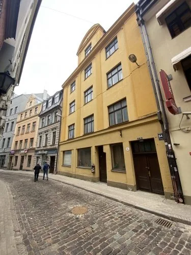 Kalēju iela 54 1