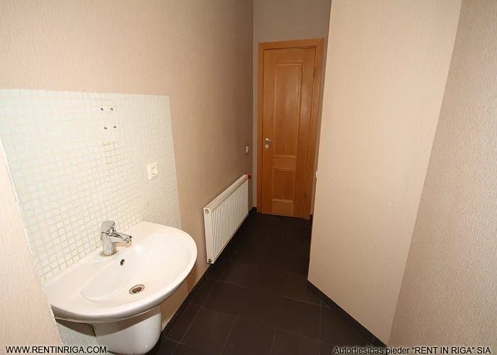 Pārdod māju, Peldu iela 28, Rīga, Labais krasts, Vecrīga / 2 300 002.9 € 15