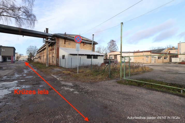Krūzes iela 2b 15