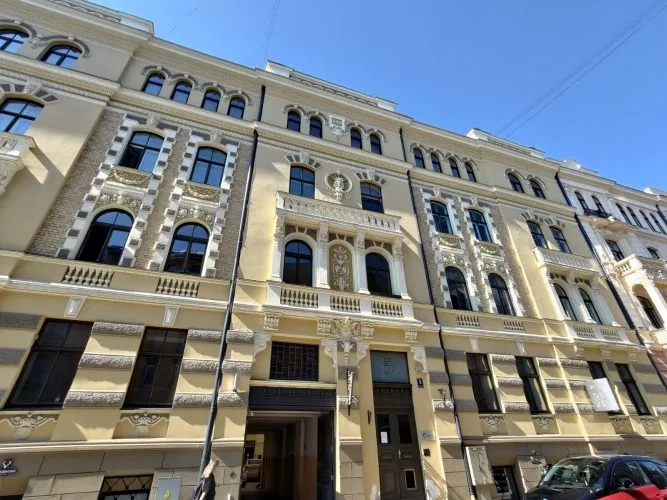 Vīlandes iela 5 1