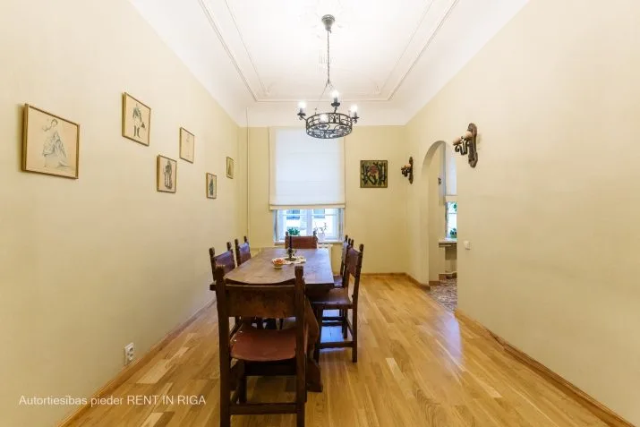 Izīrē dzīvokli, Tērbatas iela 6/8, Rīga, Labais krasts, Centrs / 950 € 11