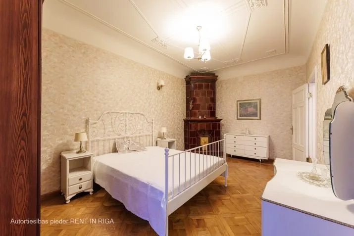 Izīrē dzīvokli, Tērbatas iela 6/8, Rīga, Labais krasts, Centrs / 950 € 7