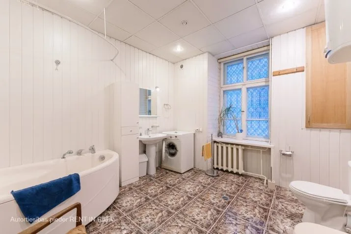Izīrē dzīvokli, Tērbatas iela 6/8, Rīga, Labais krasts, Centrs / 950 € 18