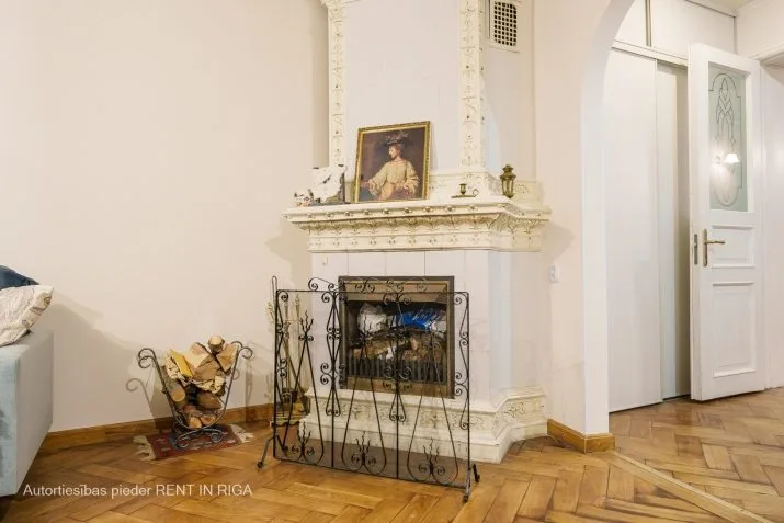 Izīrē dzīvokli, Tērbatas iela 6/8, Rīga, Labais krasts, Centrs / 950 € 21
