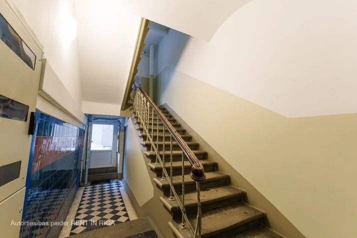 Izīrē dzīvokli, Tērbatas iela 6/8, Rīga, Labais krasts, Centrs / 950 € 23