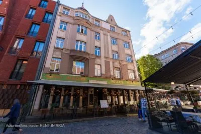 Izīrē tirdzniecības telpas, Skārņu iela 9, Rīga, Labais krasts, Vecrīga / 6 000 € 5