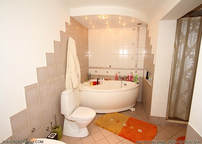 Pārdod māju, Codes iela 9b, Rīga, Kreisais krasts, Bieriņi / 285 000 € 12