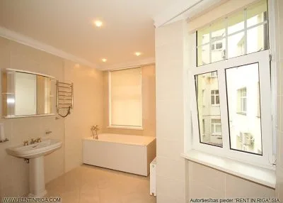 Apartment For Rent, Vīlandes street 14, Rīga, Labais krasts, Centrs / 1 188 € 9