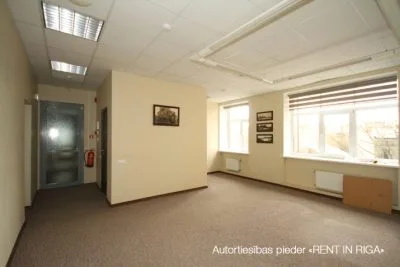 Izīrē biroju, Strēlnieku iela 16, Rīga, Labais krasts, Centrs / 1 200 € 2