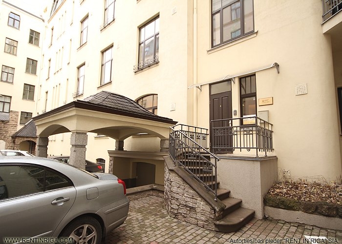 Izīrē biroju, Valdemāra iela 33, Rīga, Labais krasts, Centrs / 963 € 10