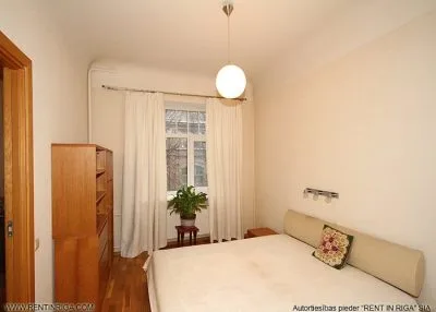 Pārdod dzīvokli, Klijānu iela 3, Rīga, Labais krasts, Centrs / 75 000 € 1