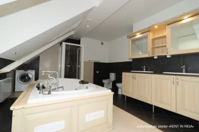 Apartment For Rent, Pulkveža Brieža street 2, Rīga, Labais krasts, Centrs / 1 800 € 13