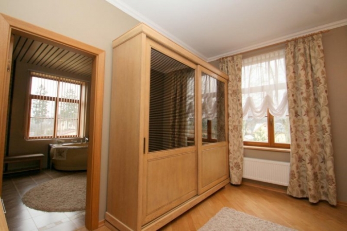 Izīrē māju, Zemgales iela 48, Jūrmala, Vaivari / 3 000 € 16