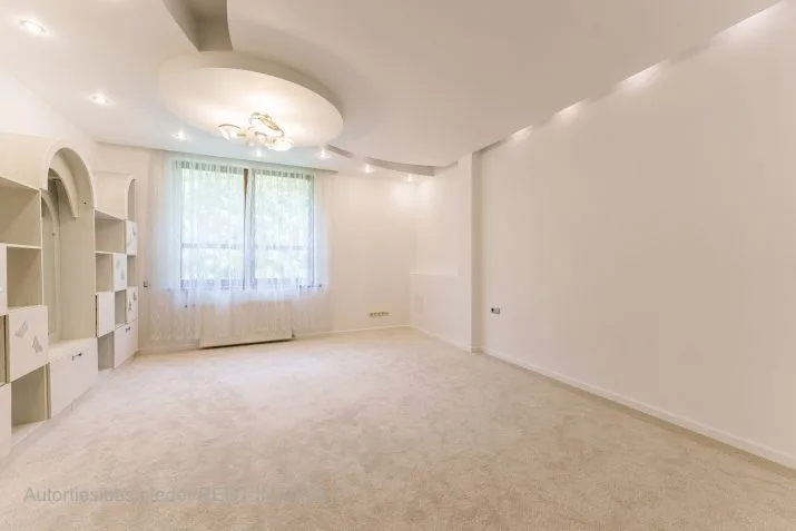 Pārdod māju, Liliju iela 21, Mārupes novads, Mārupe / 590 000 € 27