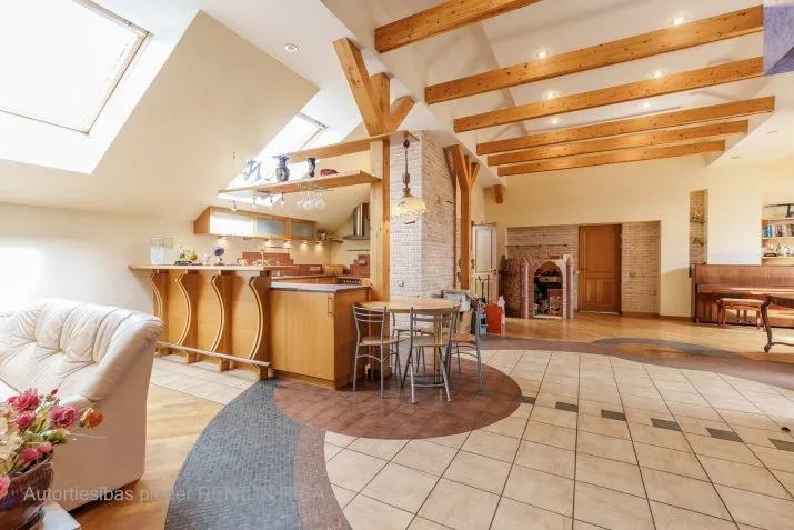Pārdod māju, Liliju iela 21, Mārupes novads, Mārupe / 590 000 € 38