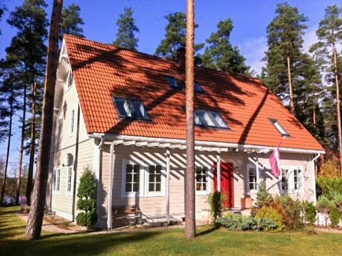 Annas iela 5 1