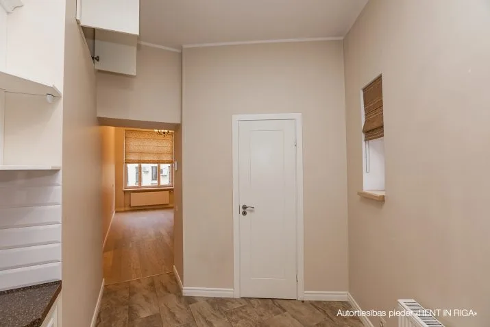 Izīrē dzīvokli, Strēlnieku iela 1a, Rīga, Labais krasts, Centrs / 650 € 8