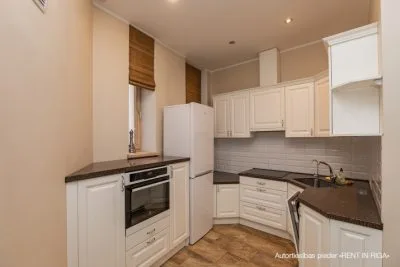 Izīrē dzīvokli, Strēlnieku iela 1a, Rīga, Labais krasts, Centrs / 650 € 7