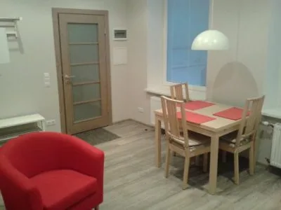 Izīrē dzīvokli, Rūpniecības iela 42, Rīga, Labais krasts, Centrs / 450 € 2