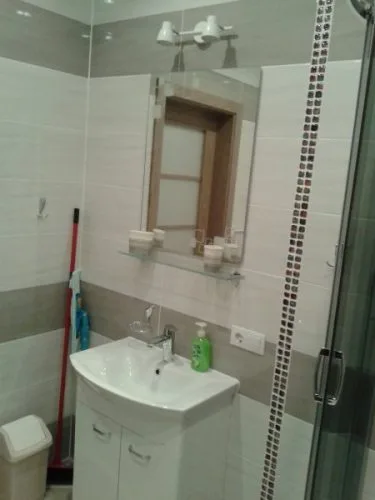 Izīrē dzīvokli, Rūpniecības iela 42, Rīga, Labais krasts, Centrs / 450 € 8