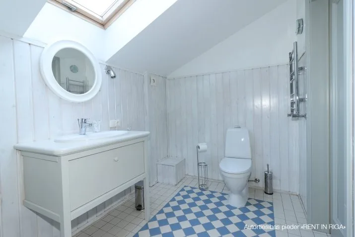 Izīrē māju, Pliekšāna iela 29, Jūrmala, Majori / 2 600 € 33