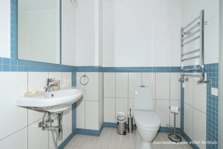 Izīrē māju, Pliekšāna iela 29, Jūrmala, Majori / 2 600 € 24