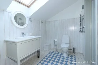 Izīrē māju, Pliekšāna iela 29, Jūrmala, Majori / 2 600 € 33
