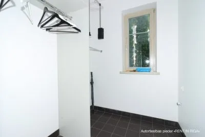 Izīrē māju, Pliekšāna iela 29, Jūrmala, Majori / 2 600 € 36