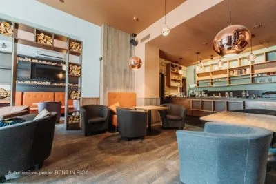Izīrē tirdzniecības telpas, Vaļņu iela 12, Rīga, Labais krasts, Vecrīga / 3 200 € 3