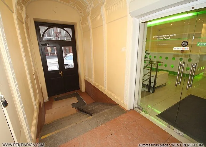 commercial premises For Rent, Baznīcas street 31, Rīga, Labais krasts, Centrs / 2 250 € 9