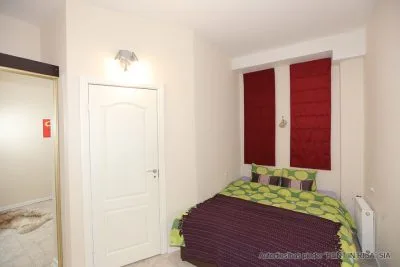 Izīrē dzīvokli, Lāčplēša iela 18, Rīga, Centrs / 400 € 6