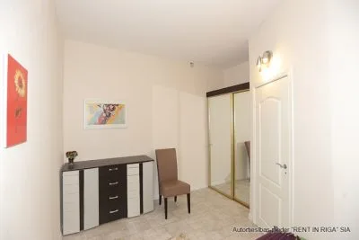Izīrē dzīvokli, Lāčplēša iela 18, Rīga, Centrs / 400 € 7