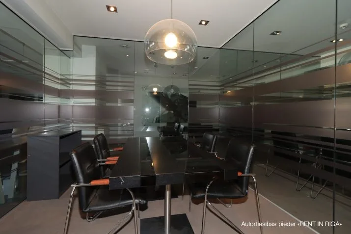 Izīrē biroju, Dārzaugļu iela 1, Rīga, Labais krasts, Centrs / 1 000 € 7