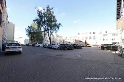 Izīrē biroju, Dārzaugļu iela 1, Rīga, Labais krasts, Centrs / 1 000 € 14