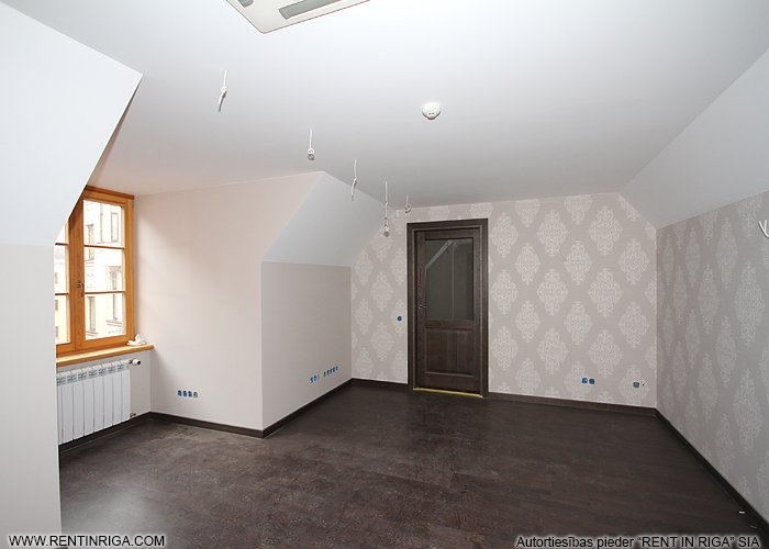 Izīrē dzīvokli, Grēcinieku iela 7, Rīga, Labais krasts, Vecrīga / 950 € 1