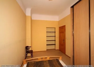 Izīrē dzīvokli, Blaumaņa iela 21, Rīga, Labais krasts, Centrs / 570 € 6