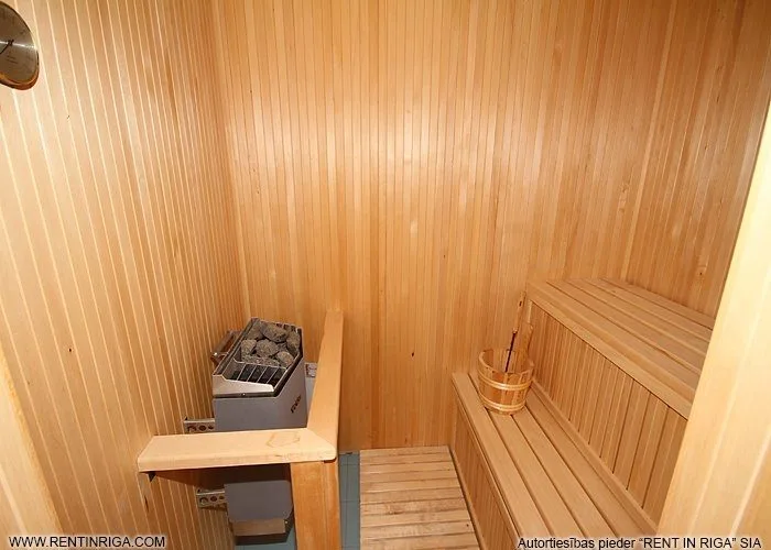 Izīrē dzīvokli, Vaļņu iela 11, Rīga, Labais krasts, Vecrīga / 1 200 € 15