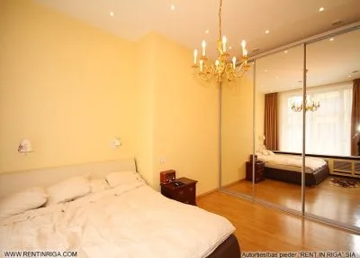 Izīrē dzīvokli, Vaļņu iela 11, Rīga, Labais krasts, Vecrīga / 1 200 € 12