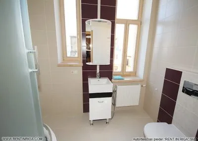 Izīrē dzīvokli, Strēlnieku iela 1, Rīga, Labais krasts, Centrs / 600 € 10